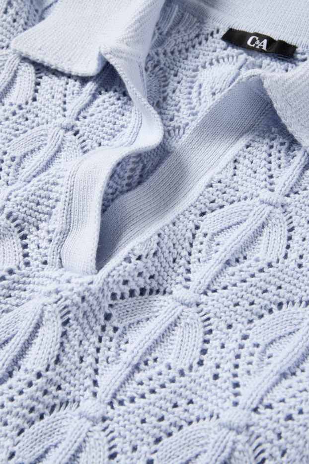 Women - Knitted jumper - short sleeve - light blue