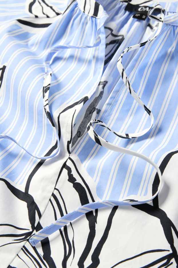 Femmes - Robe évasée - finition à rayures - à fleurs - bleu / blanc