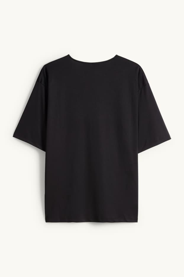 Herren - T-Shirt - Oversized - Naruto - schwarz