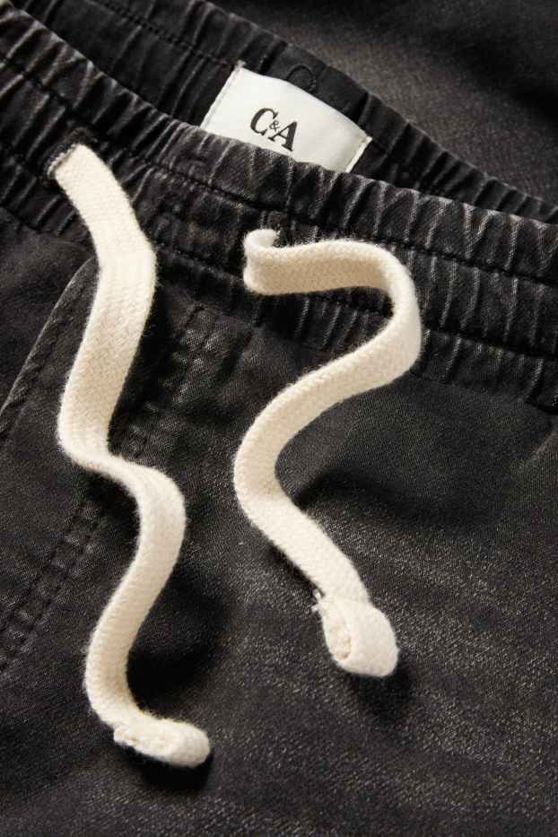 Bărbați - Pantaloni scurți de blugi - jog denim - LYCRA® - negru
