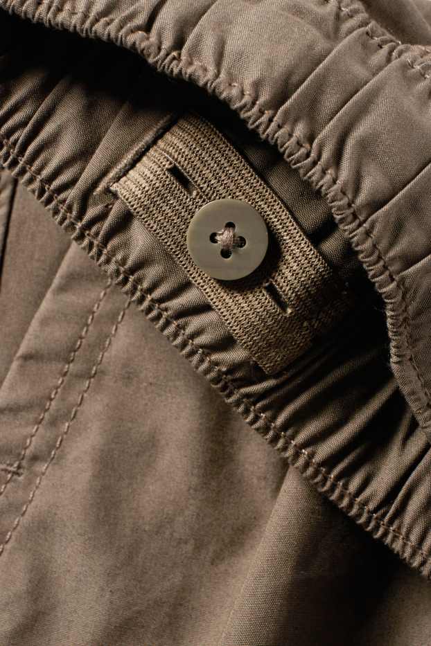 Kinder Buben - Dino - Set - Poloshirt und Shorts - 2 teilig - grün / cremeweiß