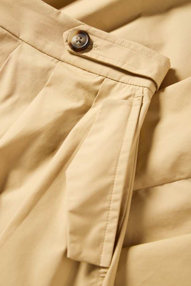 Dona - Faldilla - marró clar