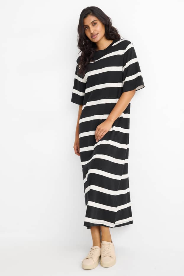 Femei - Rochie-tricou - cu dungi - negru / nej