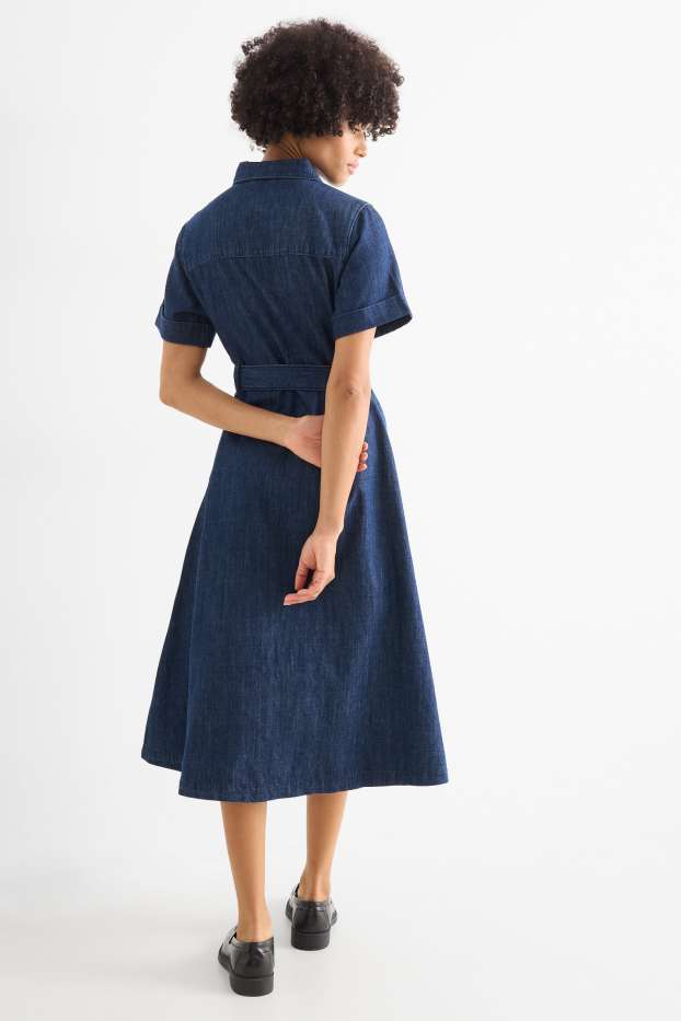 Femei - Rochie tip bluză din denim cu curea - albastru închis