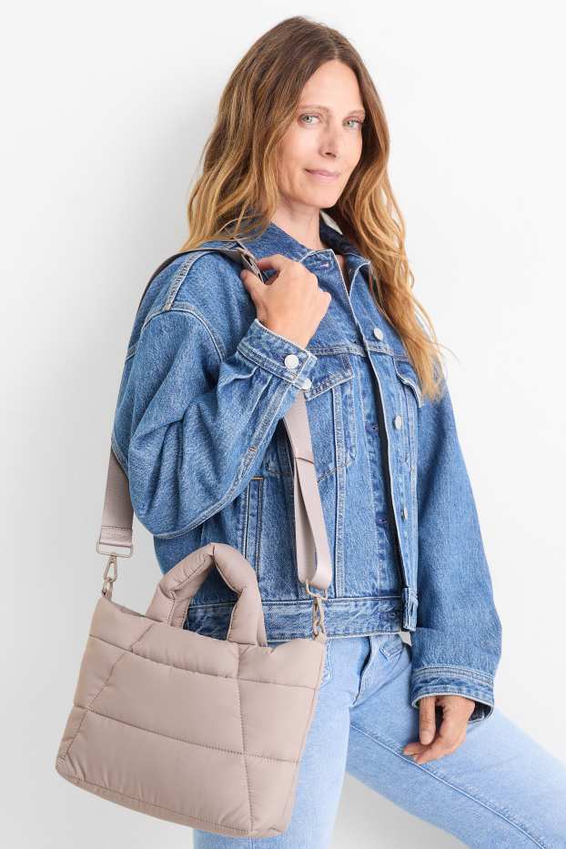 Dames - Grote, gewatteerde shopper met afneembare draagriem - beige