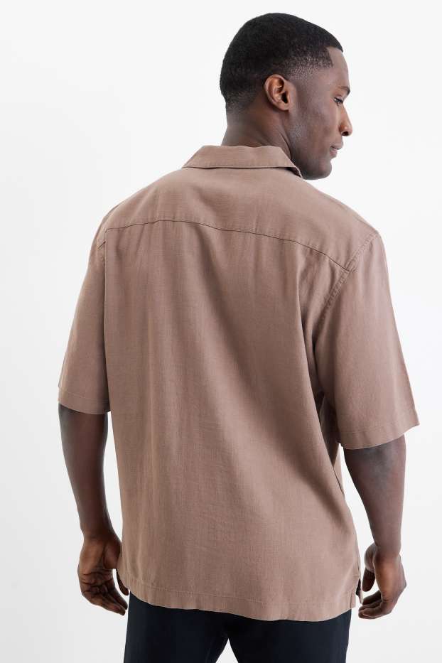 Pánské - Košile s lněným podílem - relaxed fit - klopový límec - taupe