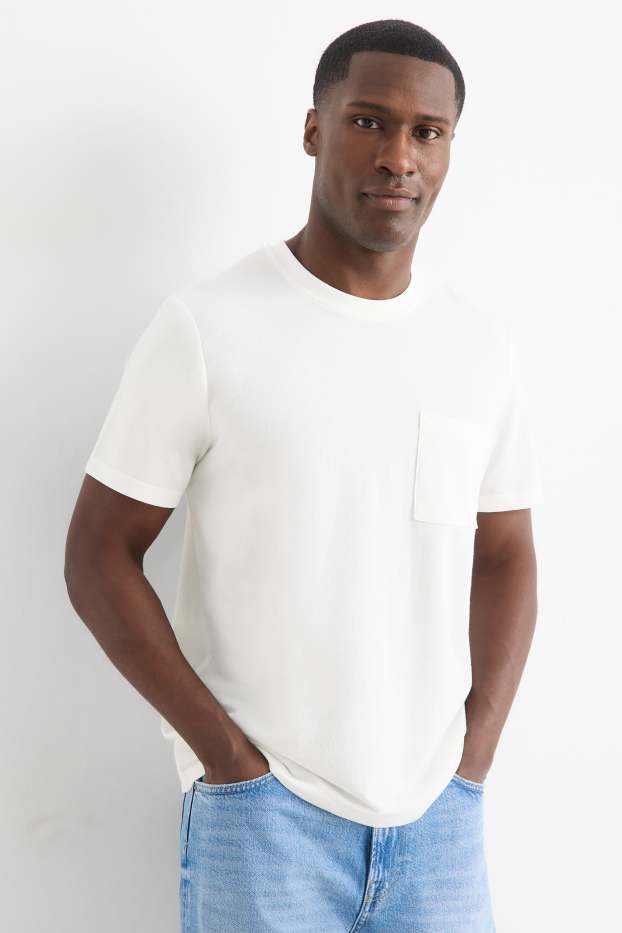 Men - T-shirt - regular fit - white