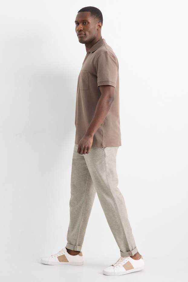 Hommes - Chino avec teneur en lin et ceinture - regular fit - beige