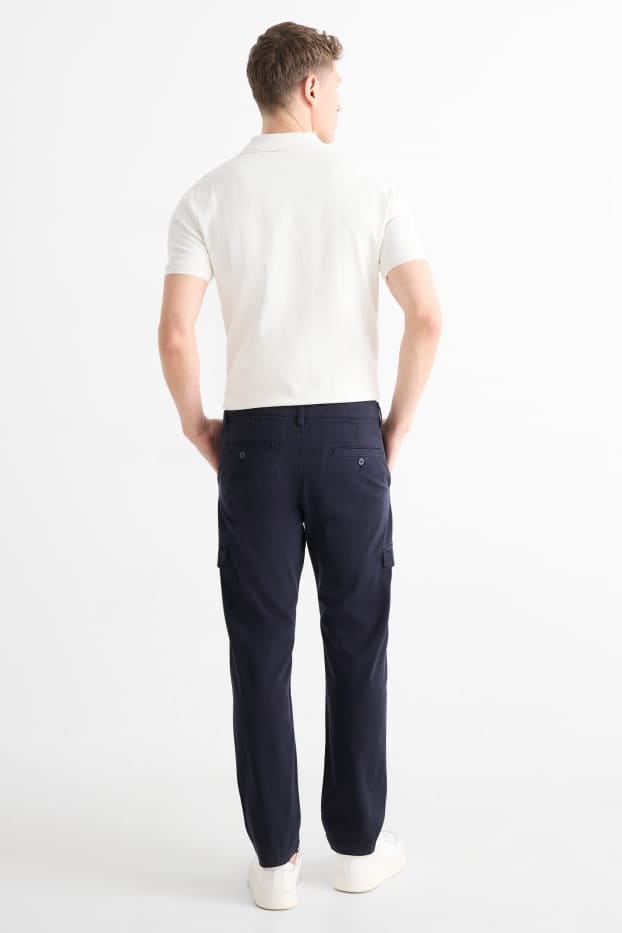 Hommes - Pantalon de cargo - tapered fit - finition texturée - bleu foncé