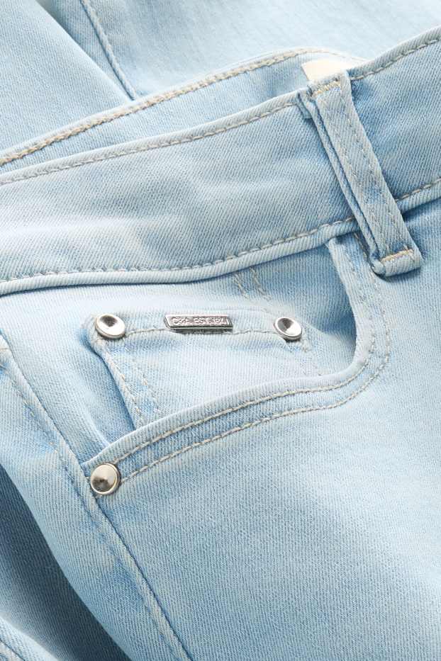 Femmes - Slim jean court - mid waist - jean bleu clair