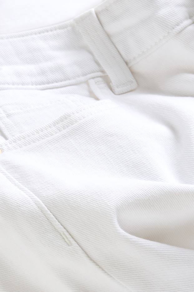 Femmes - Short en jean - mid waist - blanc