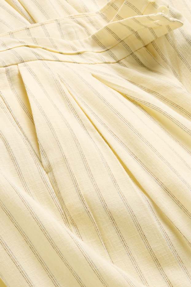 Femei - Pantaloni de stofă - talie medie - wide leg - structurați - galben