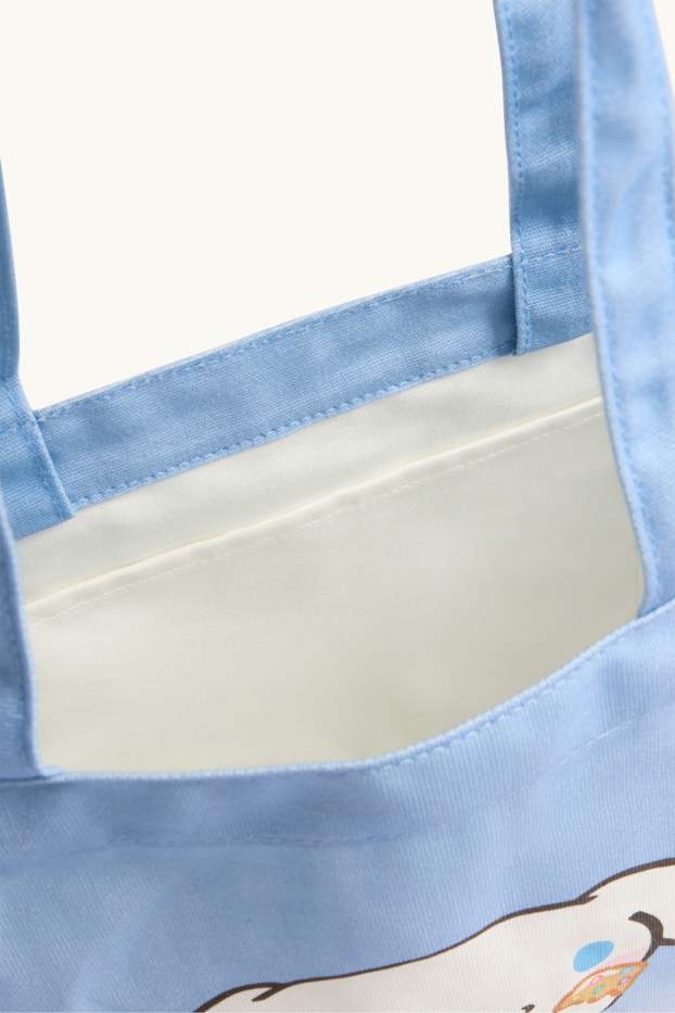 Nena - Cinnamoroll - bossa - blau