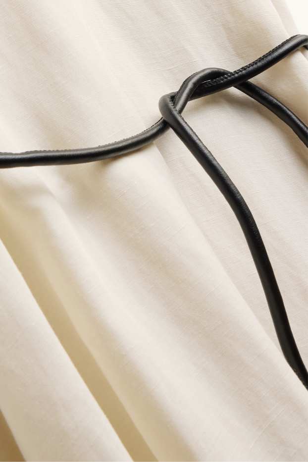 Women - V-neck A-line dress - white