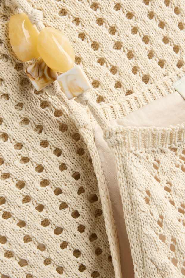Femei - Rochie din tricot - bej deschis