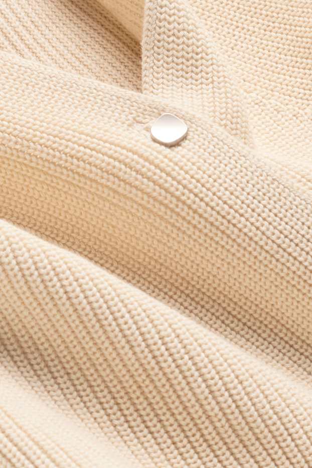 Femei - Vestă tricotată - reiată - bej deschis