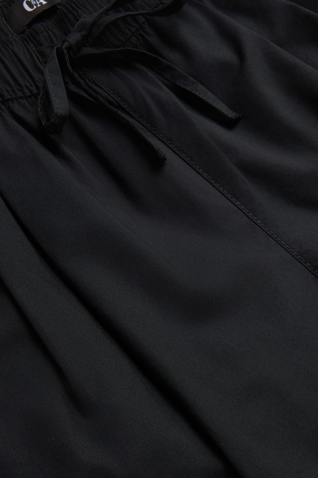 Dona - Pantalons curts - mid waist - negre