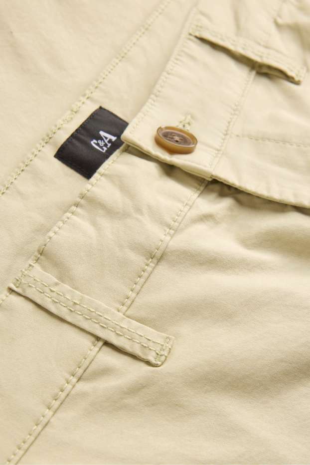 Herren - Shorts - hellgrün