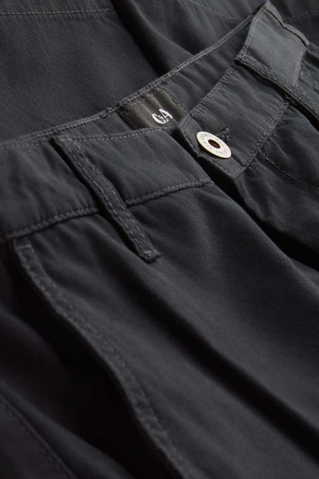 Bărbați - Bermude cargo de blugi - negru