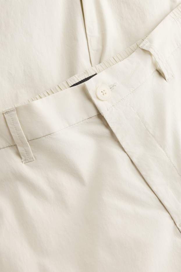 Men - Chinos - tapered fit - cremewhite
