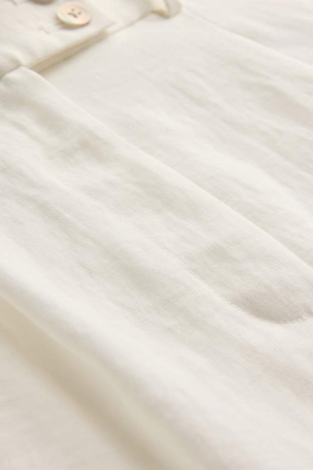 Femmes - Short - mid waist - blanc