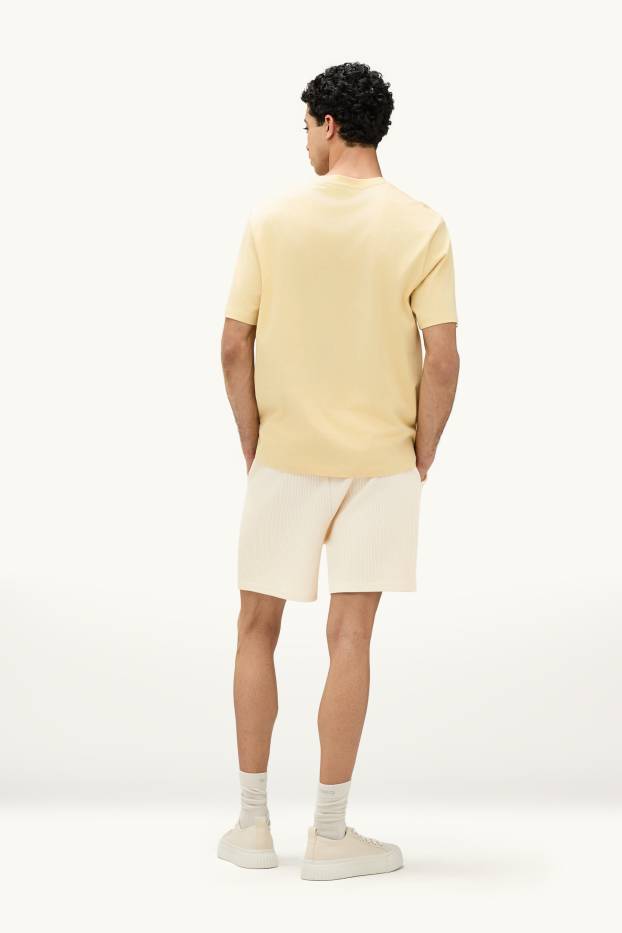Men - Shorts - ribbed - cremewhite