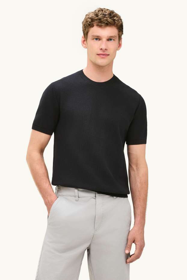 Bărbați - Pulover tricotat - mânecă scurtă - structurat - negru