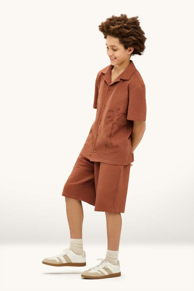 Kinder Buben - Sweatshorts - strukturiert - braun