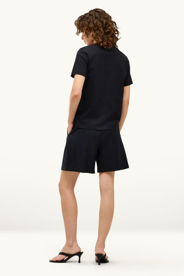 Dames - Bermuda met riem - high waist - zwart
