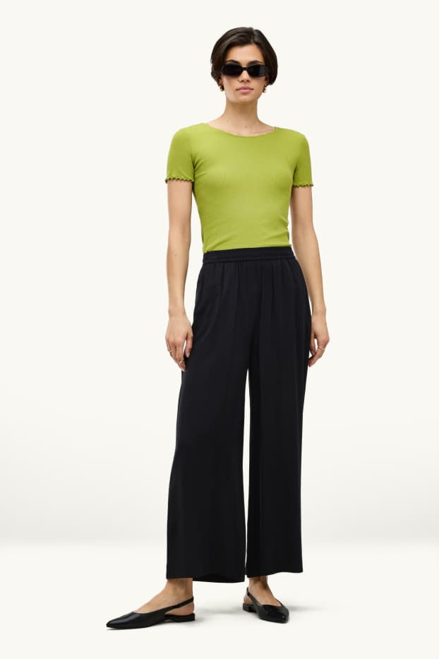 Damen - Crop Stoffhose - High Waist - Wide Leg - schwarz