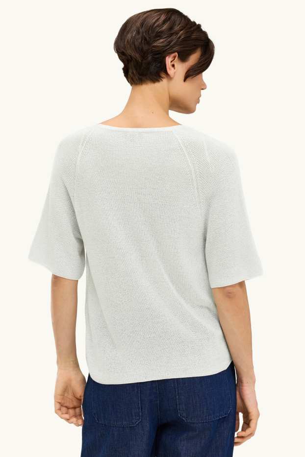Femmes - Pull de maille - manches courtes - effet brillant - blanc / argent