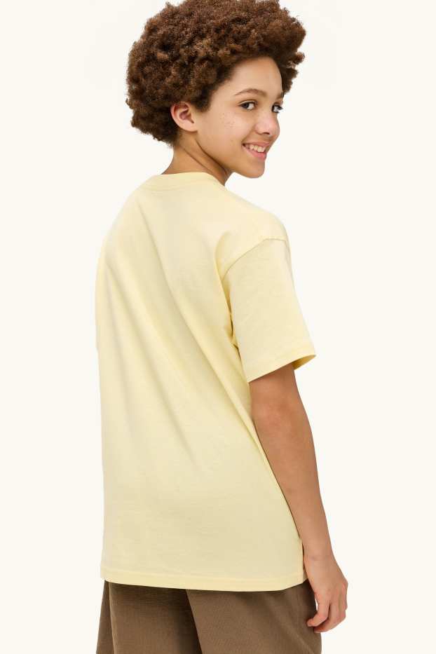 Kinder Buben - Multipack 2er - Krokodil und Löwe - Kurzarmshirt - weiß / gelb