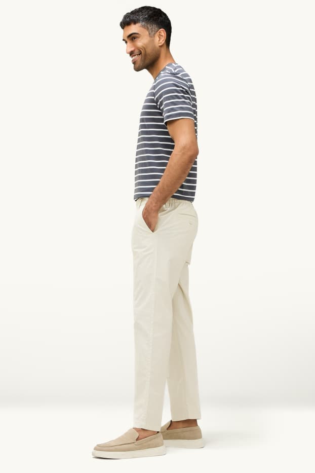 Men - Chinos - tapered fit - cremewhite