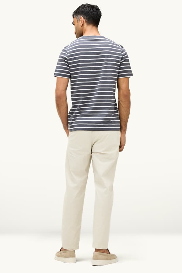 Men - Chinos - tapered fit - cremewhite