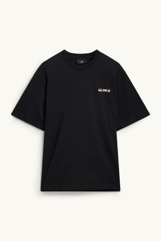 Men - T-shirt - black