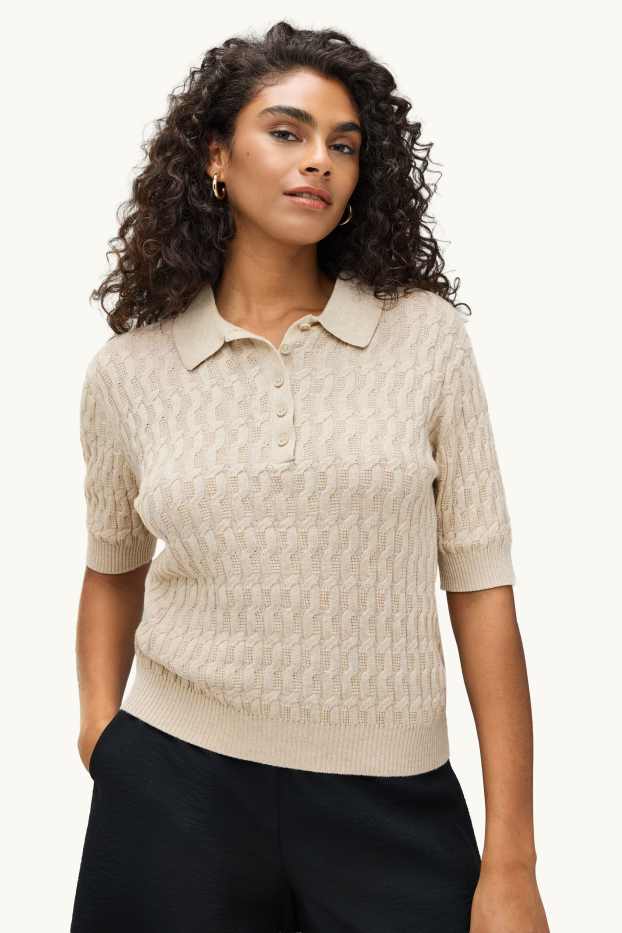 Femmes - Pull en maille - manches courtes - finition texturée - beige