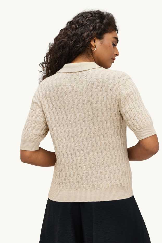 Femmes - Pull en maille - manches courtes - finition texturée - beige