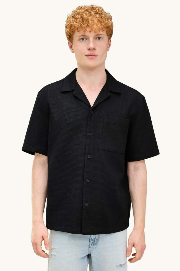 Herren - Hemd - Relaxed Fit - Reverskragen - strukturiert - schwarz