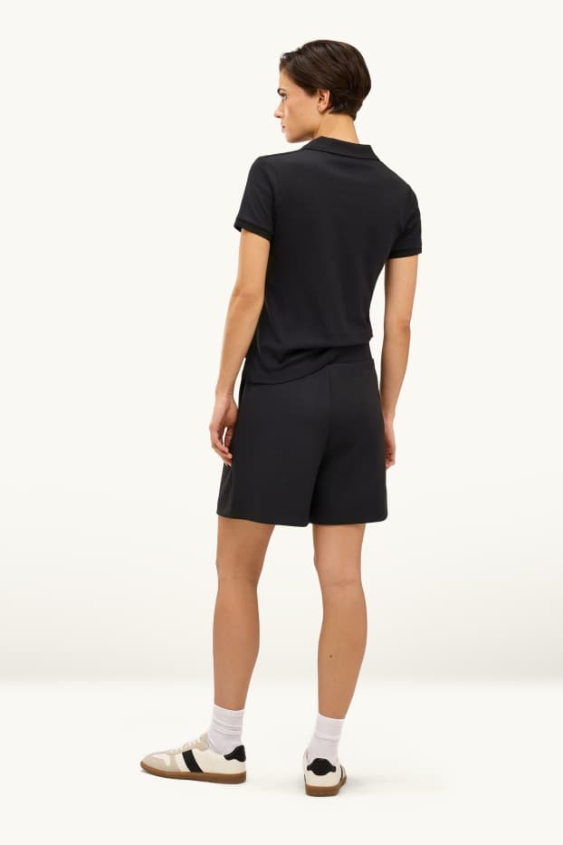 Dames - Shorts - mid waist - zwart