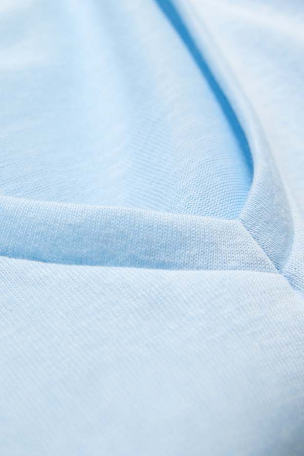 Damen - T-Shirt mit V-Ausschnitt - Relaxed Fit - hellblau