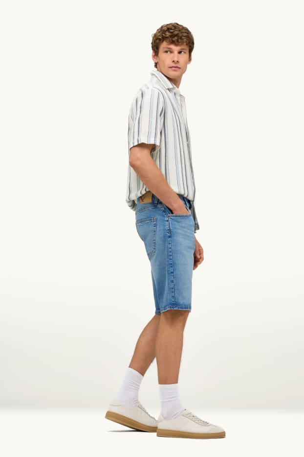 Uomo - Bermuda di jeans - jeans blu
