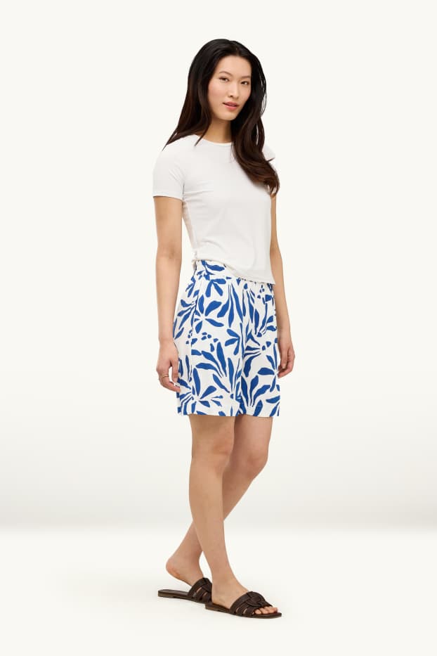 Femmes - Short - high waist - à motif - blanc