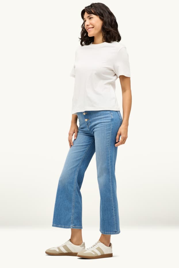 Damen - Crop Flared Jeans - High Waist - helljeansblau