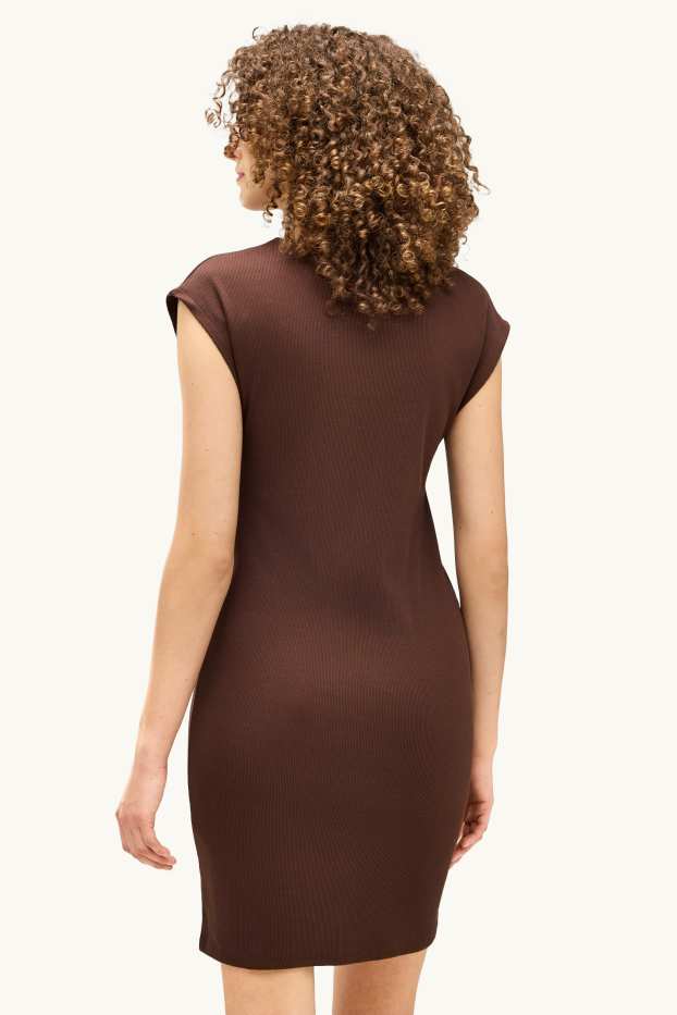 Femei - Rochie bodycon - reiat fin - maro