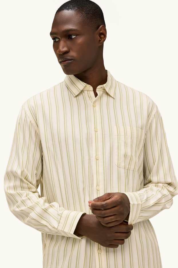 Uomo - Camicia - relaxed fit - collo all'italiana - a righe - beige