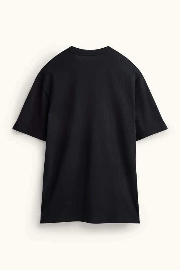 Men - T-shirt - black