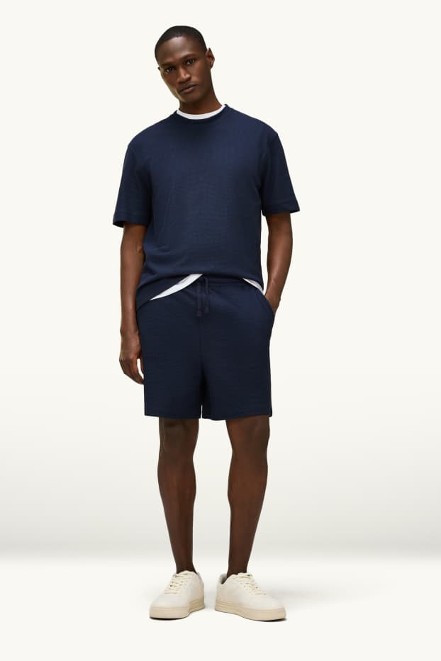 Home - Pantalons curts de xandall - texturats - blau fosc