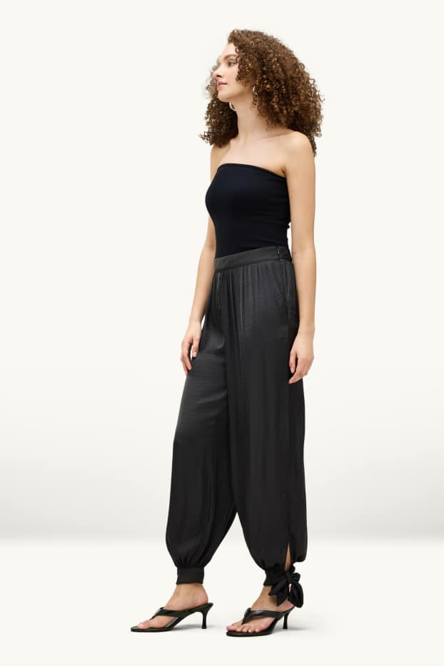 Femei - Pantaloni harem - talie medie - balloon leg - negru