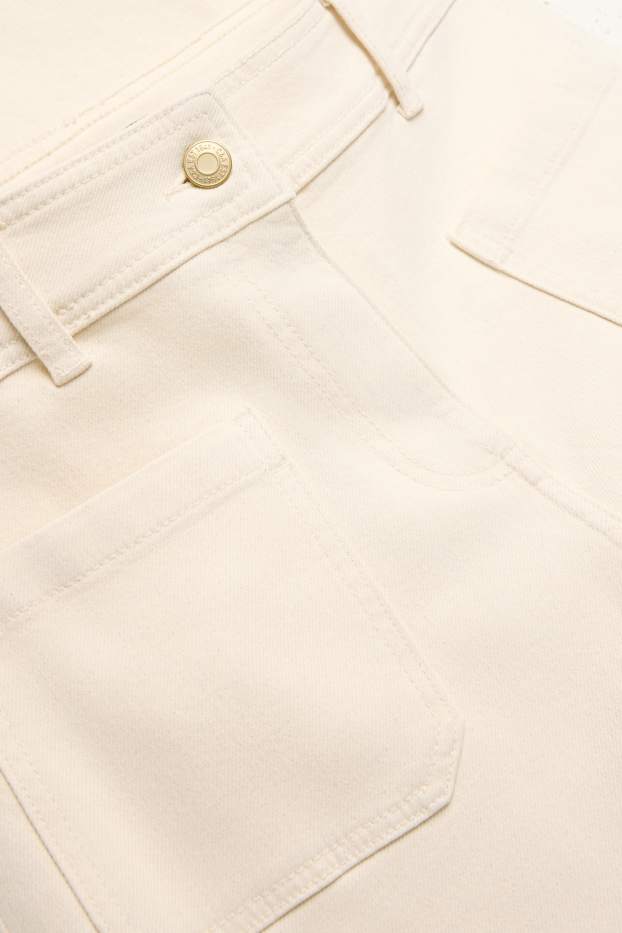 Femei - Pantaloni de stofă - talie medie - wide leg - crem