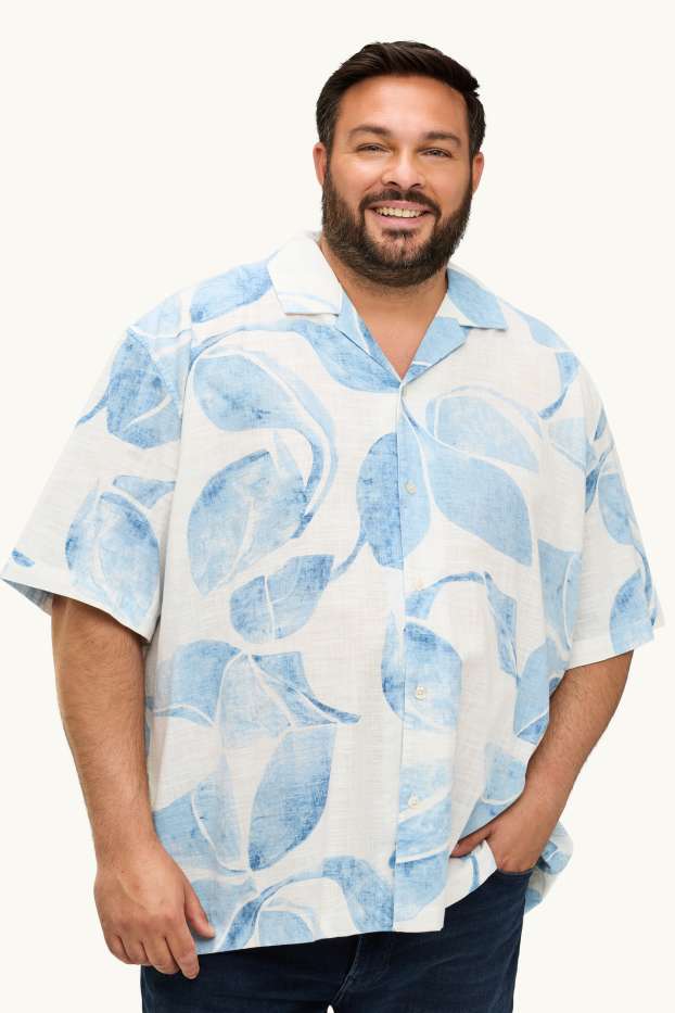 Herren - Hemd - Loose Fit - Reverskragen - gemustert - weiß / blau